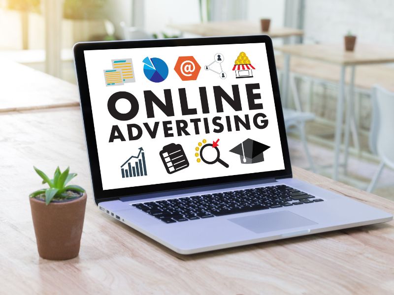 Marketing vs Advertising: Sự khác biệt giữa tiếp thị và quảng cáo