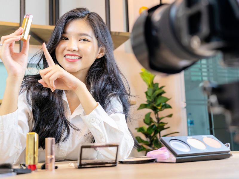 Xây dựng một kênh YouTube thành công? Hướng dẫn cách để bắt đầu