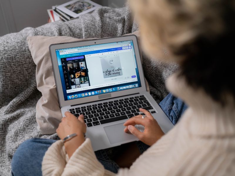 Chi tiết về cách sử dụng Canva cho doanh nghiệp